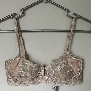 VS Victoria’s Secret Dream Angels Unlined Foil Lace Nude Silver Bra 34C